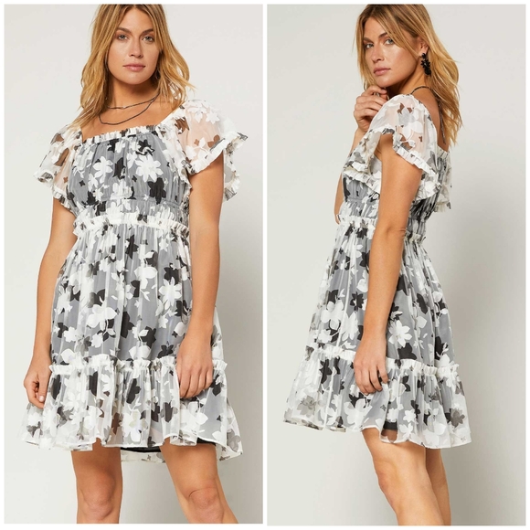 Current Air Dresses & Skirts - CURRENT AIR Anthro White Black Floral Short Dress